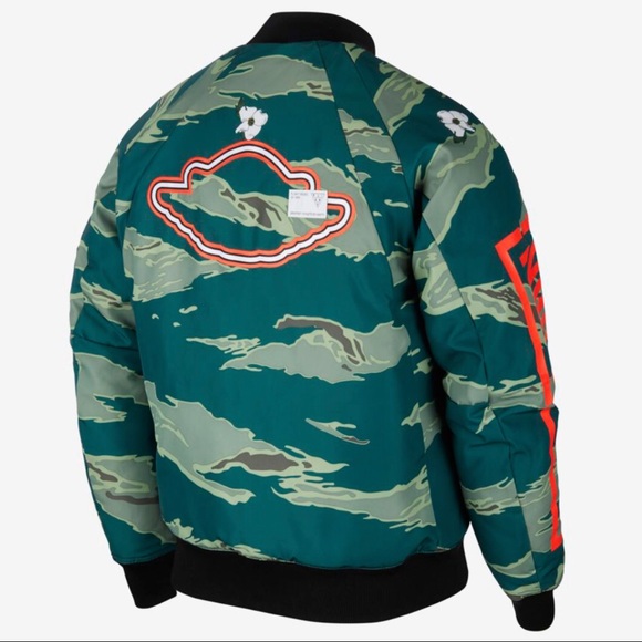 Nike Air Jordan City of Flight Jacket Size L - Picture 2 of 9